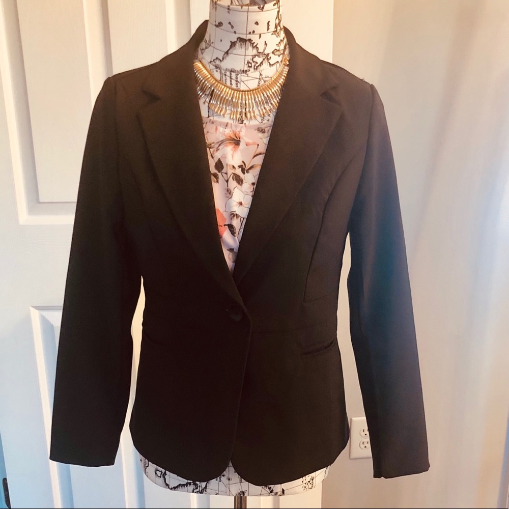 Black Blazer. NWOT